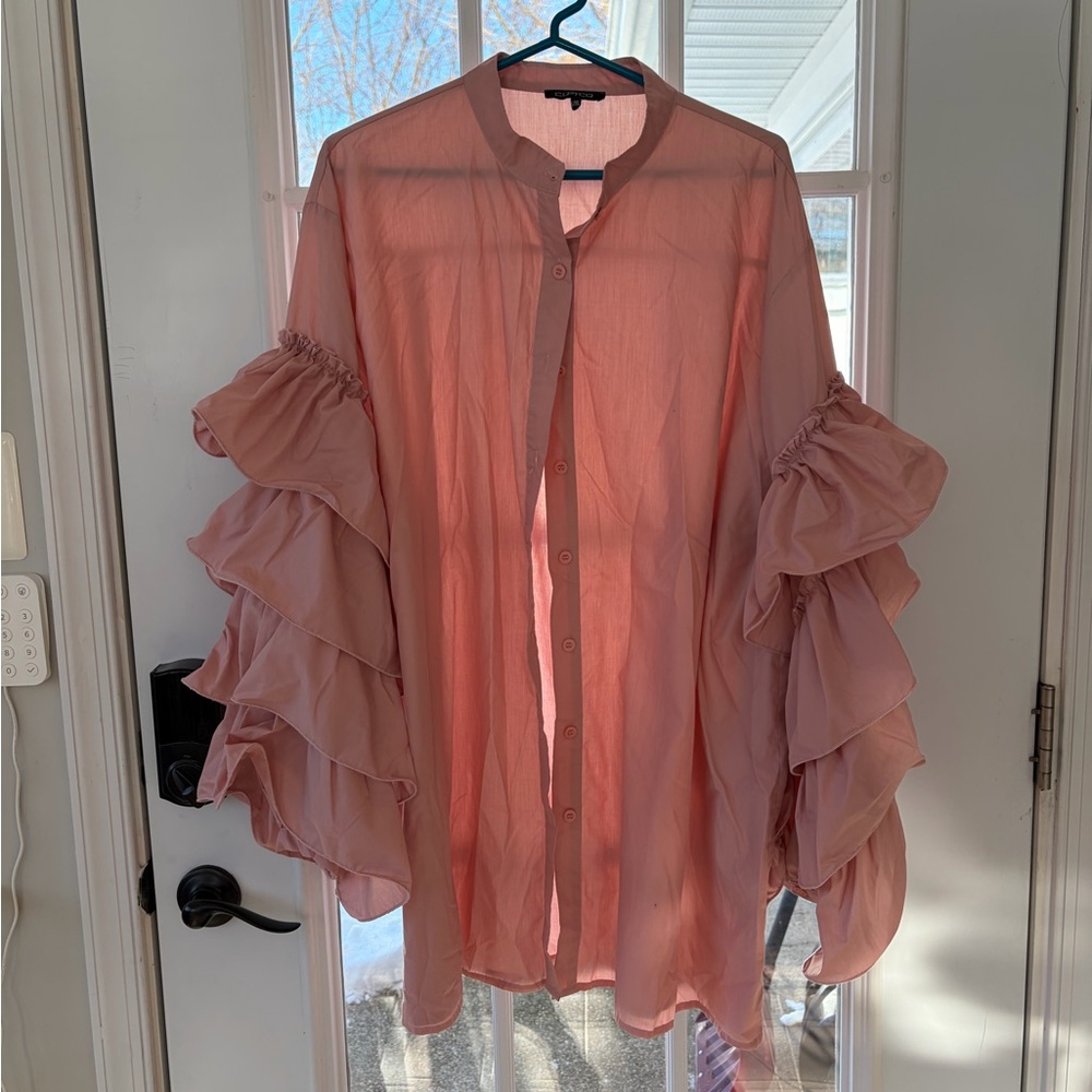 Chic Ruffle Sleeve Blouse in Soft Pink